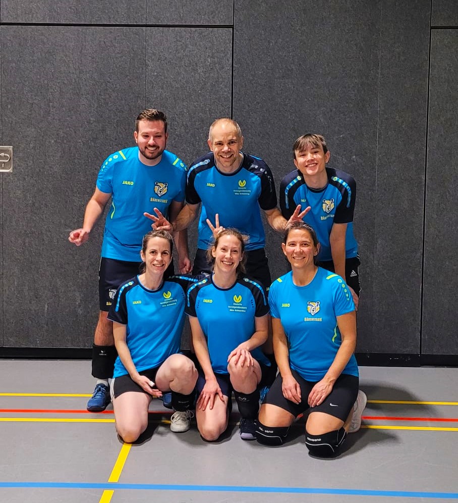 Mehr über den Artikel erfahren Volleyball Bärenstark 2 – Starker Pokal-Krimi, aber knapp verloren