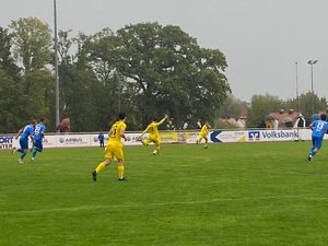 Mehr über den Artikel erfahren Mit Remis auf den Relegationsplatz