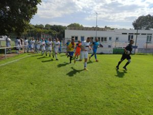 Read more about the article Testspielerfolg bei sommerlichen Temperaturen