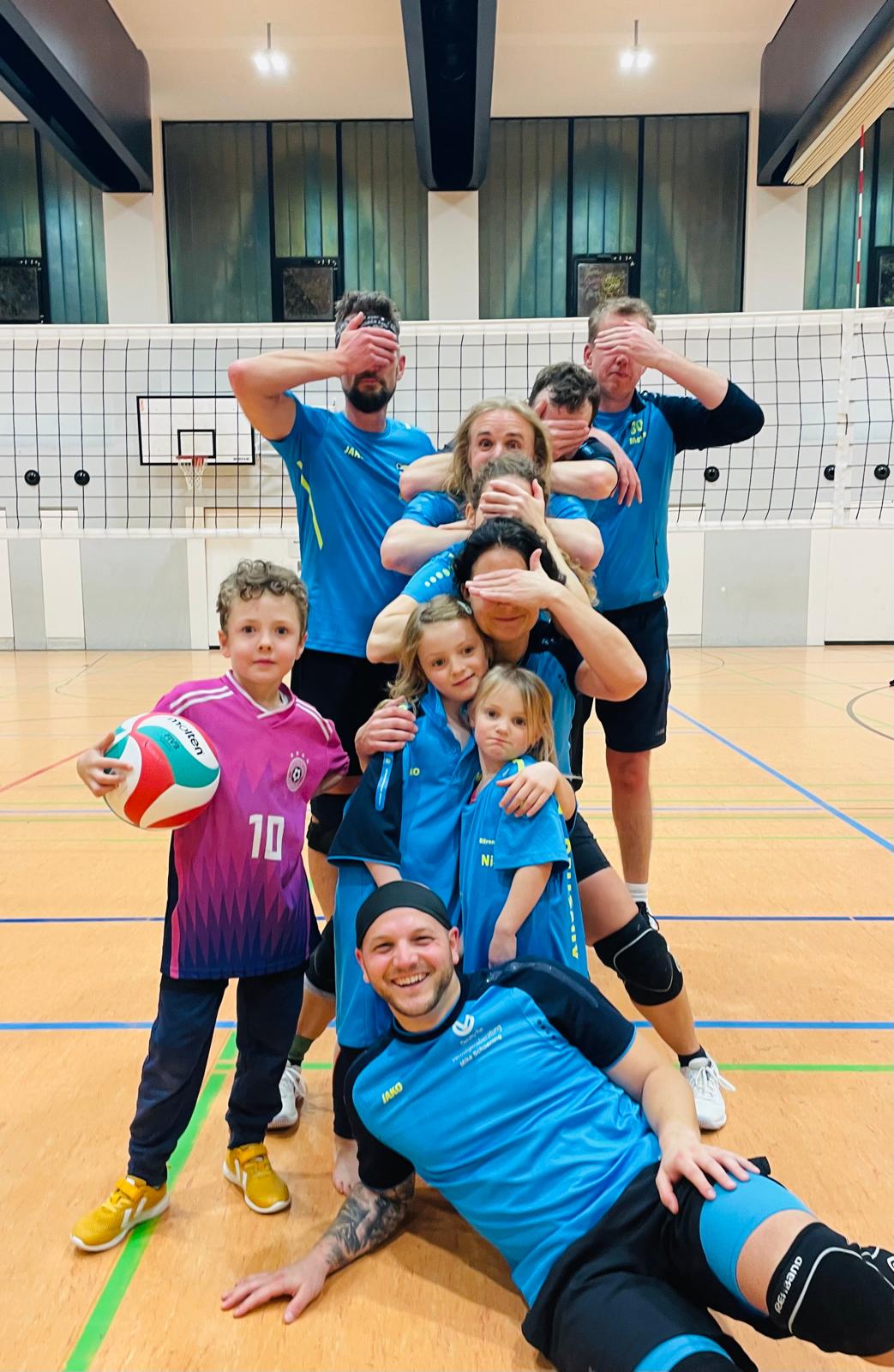 Read more about the article TSV Ehningen Volleyball: Starker Auftakt, schwieriger Spieltag – wir bleiben kämpferisch