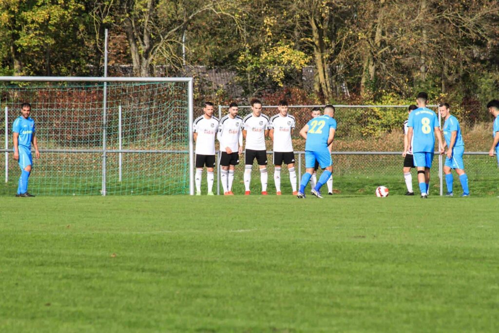 received_1524023611399629